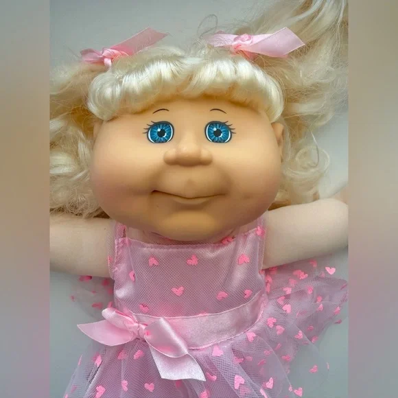 2016 Cabbage Patch Kids Doll New Fashions Blonde hair /Blue eyes 14" - Picture 2 of 14